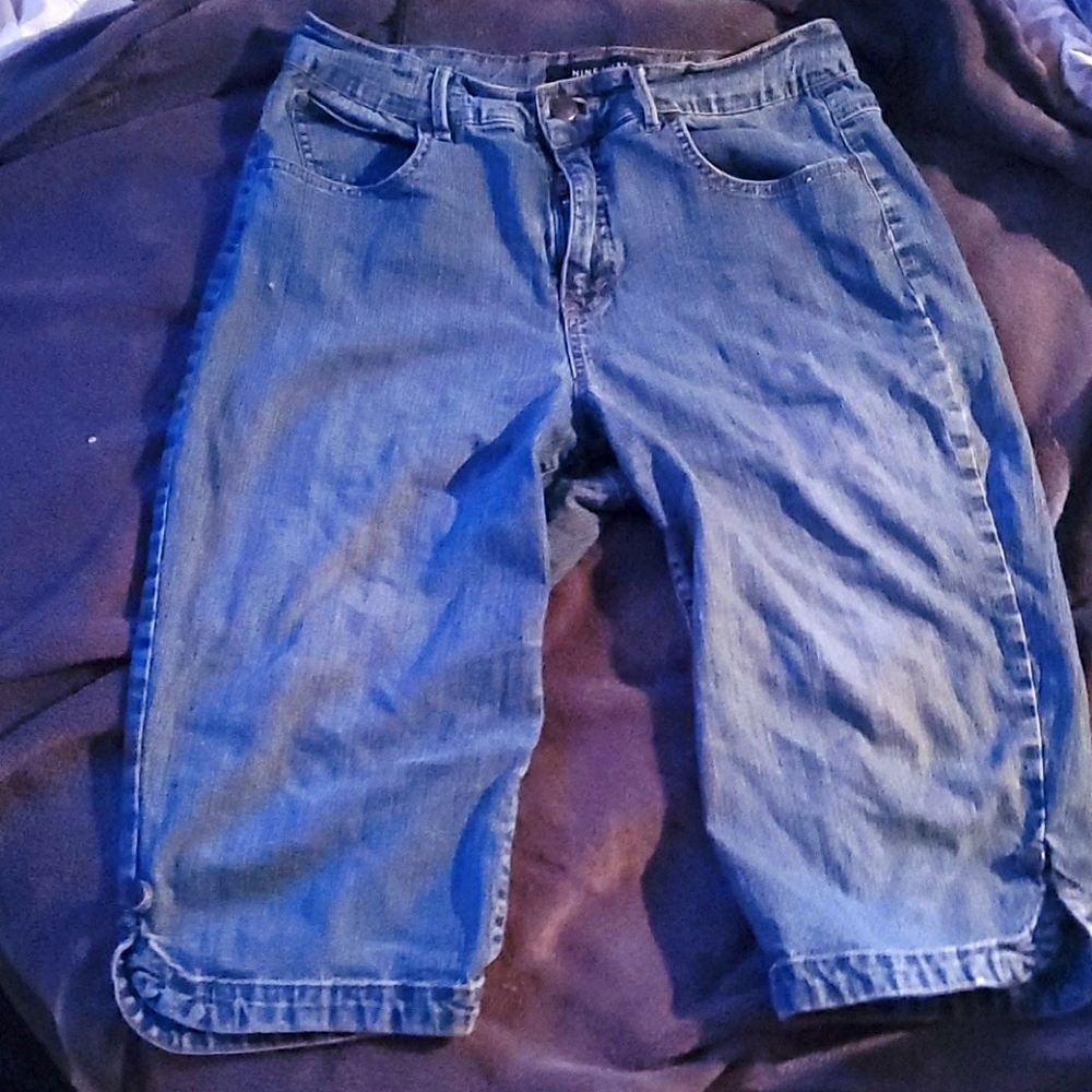 Capris